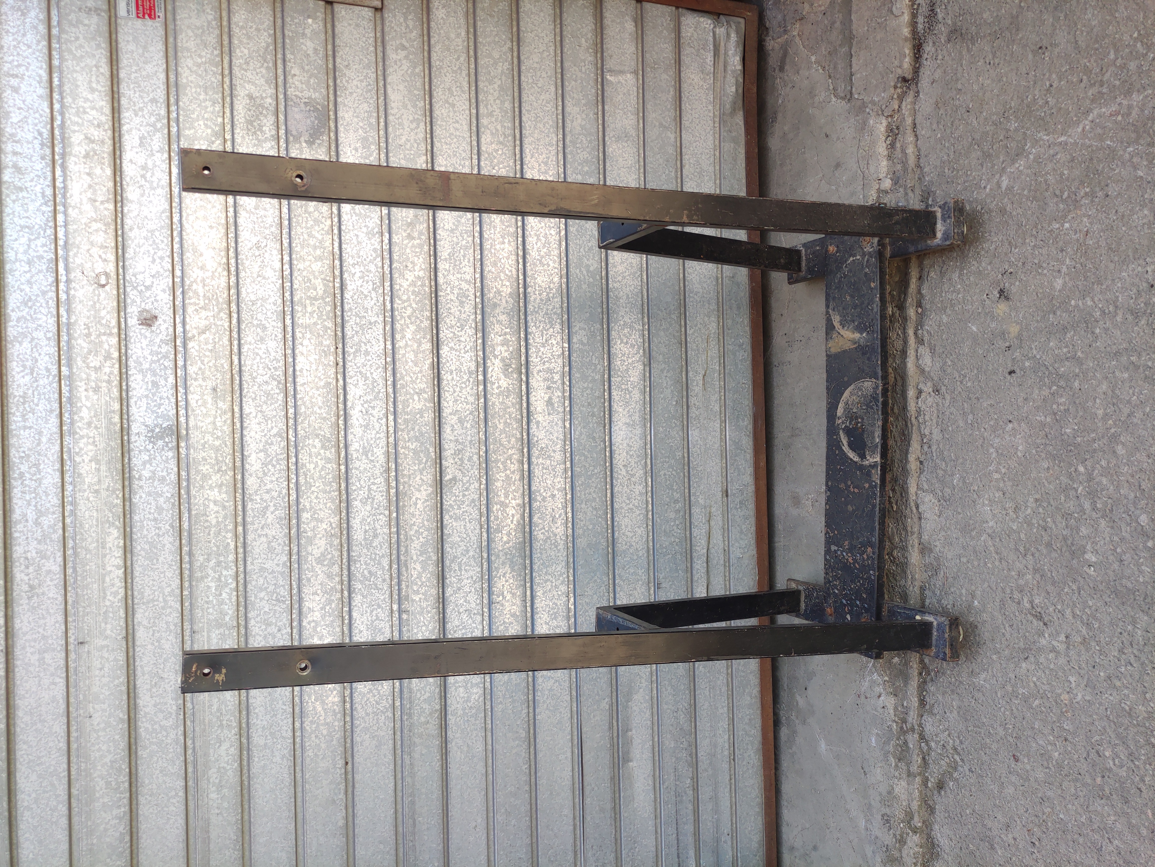 base pie 4ruedas construccion espejo otros 133x79-82x48 1u